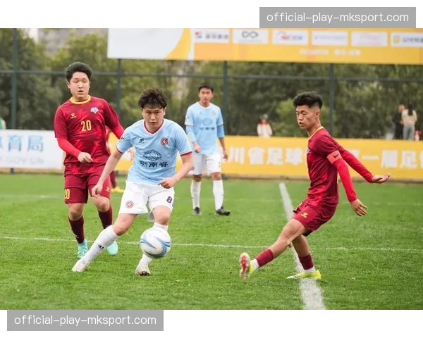 “足球进校园”项目深化，多家中超俱乐部与本地中小学建立青训合作