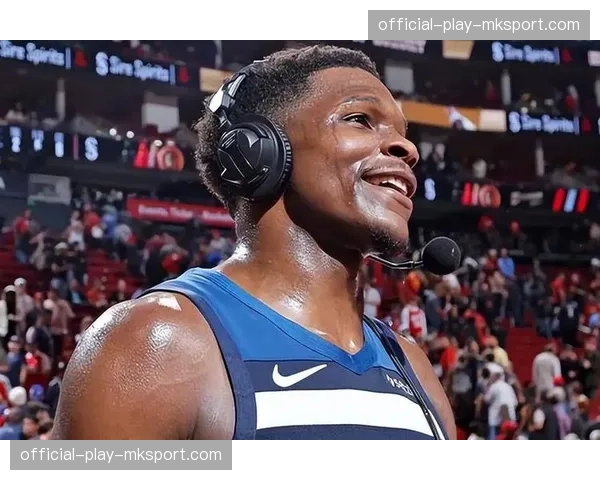 官方：安东尼·爱德华兹当选西部上周最佳球员